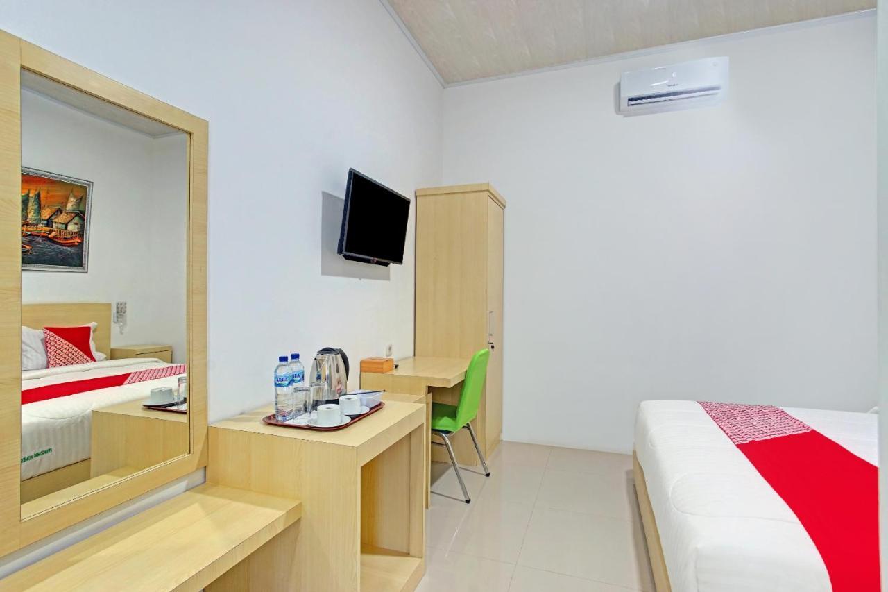 Oyo 90404 Pringombo Homestay 2 Syariah Bandar Lampung Exterior foto