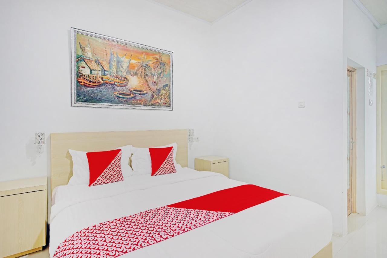 Oyo 90404 Pringombo Homestay 2 Syariah Bandar Lampung Exterior foto
